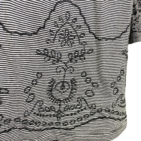 FEVER Women plus size 3X black white stripe embroidered 3/4 flare sleeve pullon - Picture 5 of 9